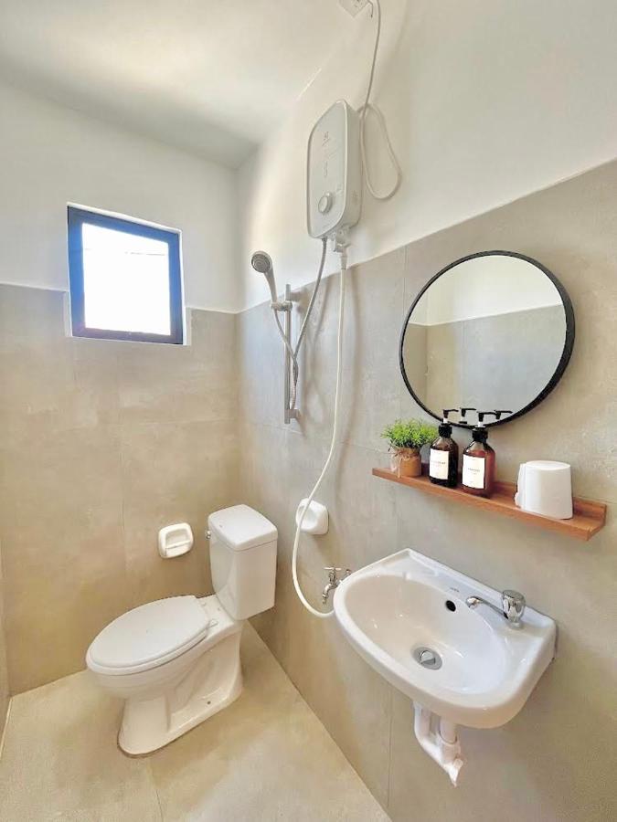 New Modern Home Near Airport, Beach And Fast Wi-Fi Sudtungan Εξωτερικό φωτογραφία